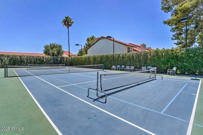 Building Photo - 11011 N 92nd St