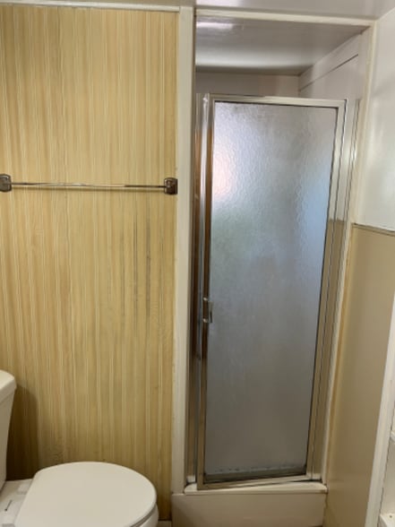Building Photo - 1600 Curtis Ave