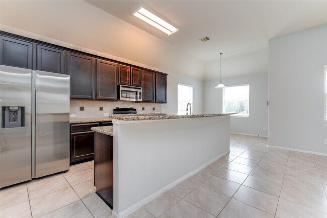 Building Photo - 3931 Medici Ct