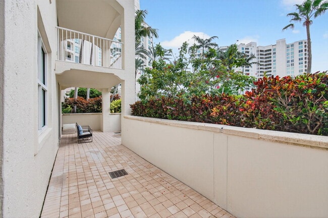 Building Photo - 3700 S Ocean Blvd