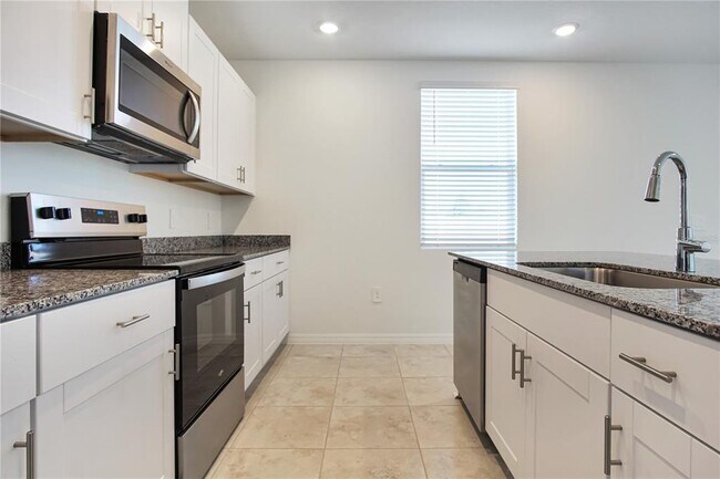 Building Photo - 879 Sand Sea Pl