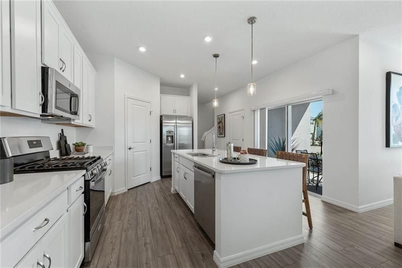 Building Photo - 3061 Cambridge Ml St