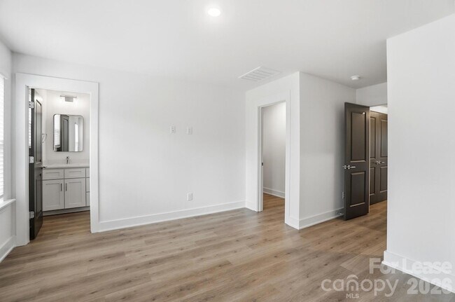 Building Photo - 3945 Tillman Rd