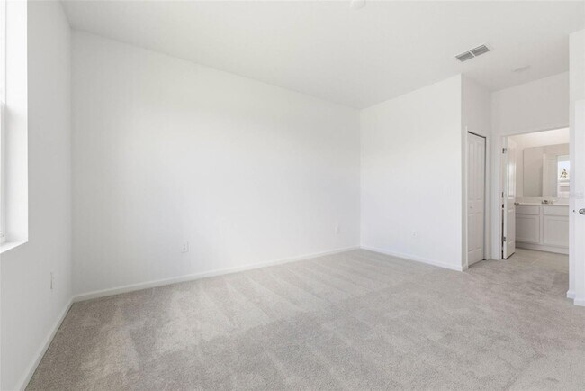 Building Photo - 5157 Green Belt Dr
