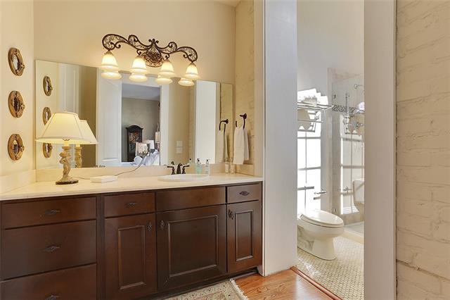 Building Photo - 531 Bienville St