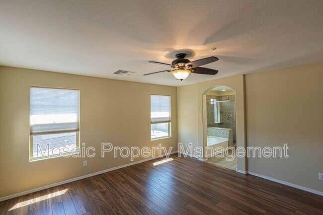 Building Photo - 6543 S San Jacinto St