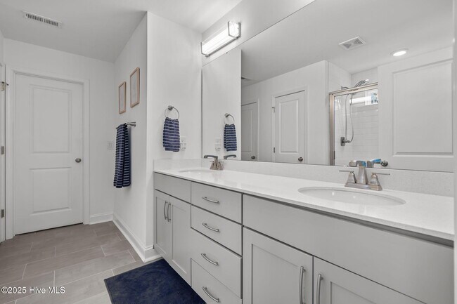Building Photo - 1275 Tillery Dr