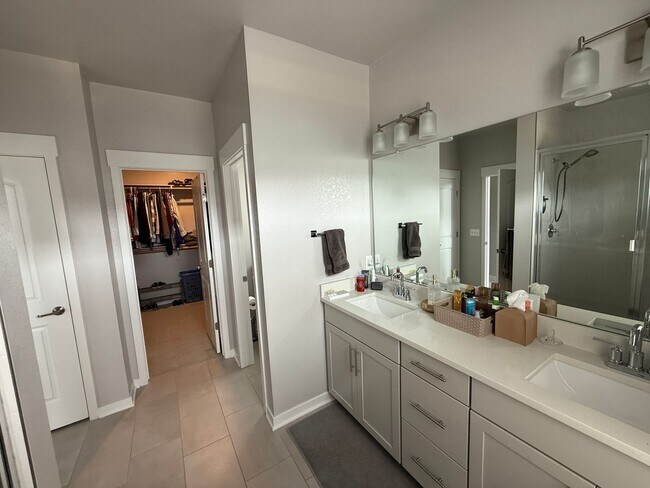 Building Photo - New Single Family Home in Baseline Broomfield