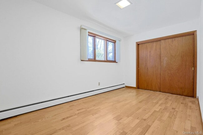 Building Photo - 4 Sassi Dr