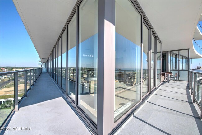 Building Photo - 1101 Ocean Ave