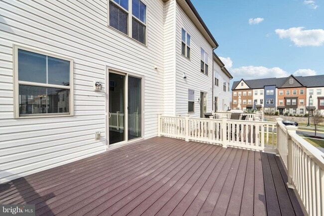Building Photo - 13706 Petrel St