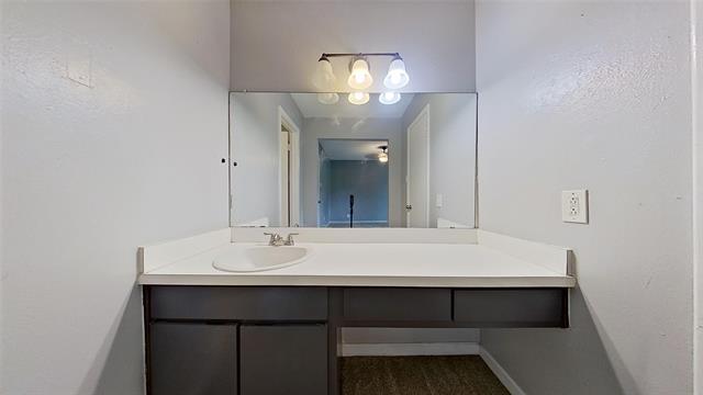 Building Photo - 6321 Walraven Cir