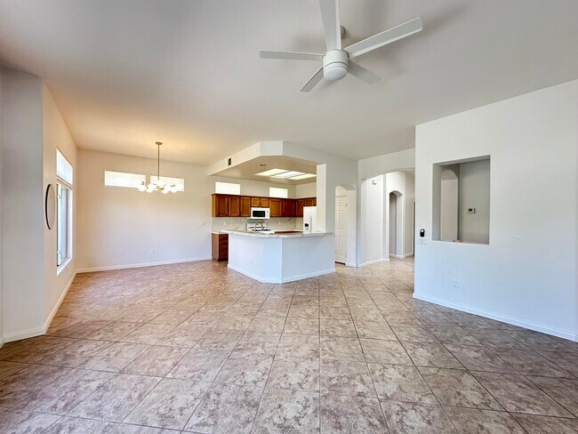 Building Photo - 78284 Rainbow Dr