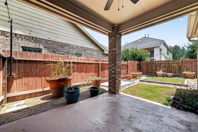 Building Photo - 6319 Denison Oaks Dr