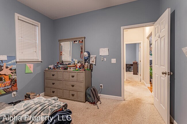 Building Photo - 4 br, 2 bath House - 228 Josh Ct