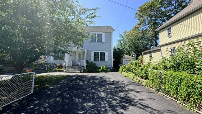 Building Photo - 37A Cheever St
