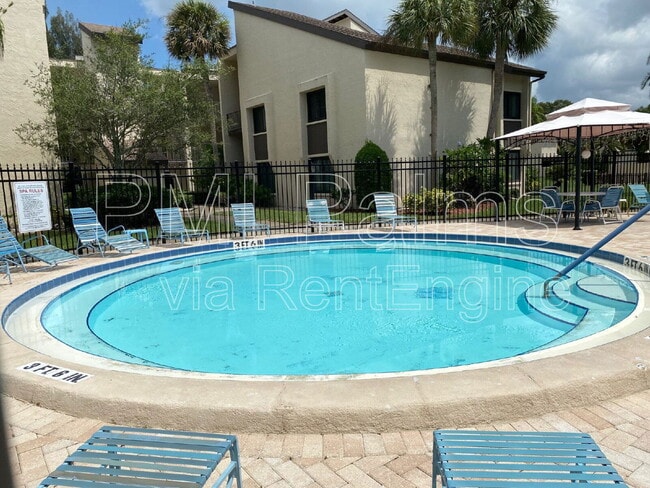 Building Photo - 2205 Belleair Rd