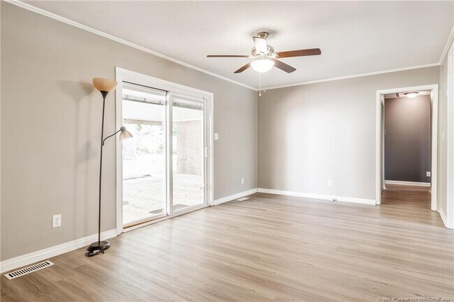 Building Photo - 6433 Milford Rd