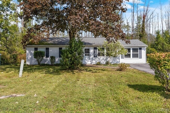Primary Photo - 8839 English Rd