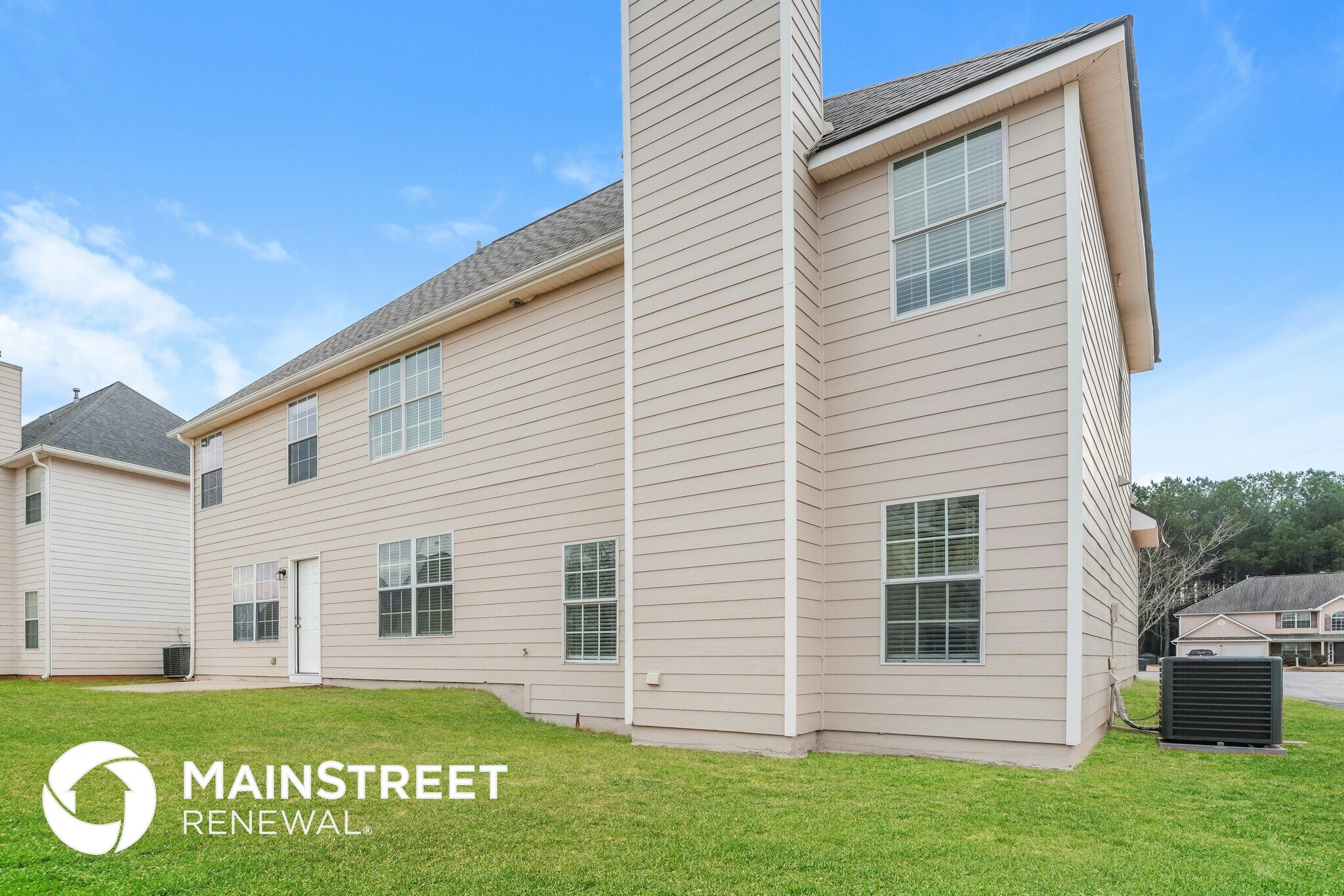 Building Photo - 15 Emerson Trail