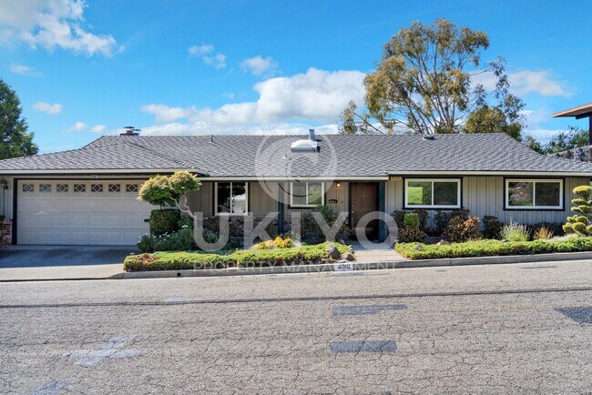 Building Photo - 4081 Oak Hill Rd