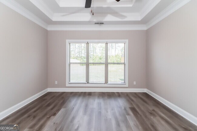 Building Photo - 480 Saddlechase Dr
