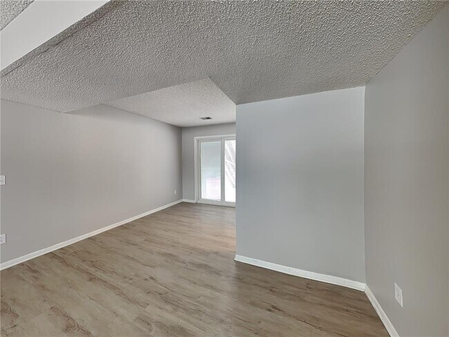 Building Photo - 8301 Thomas Ave N