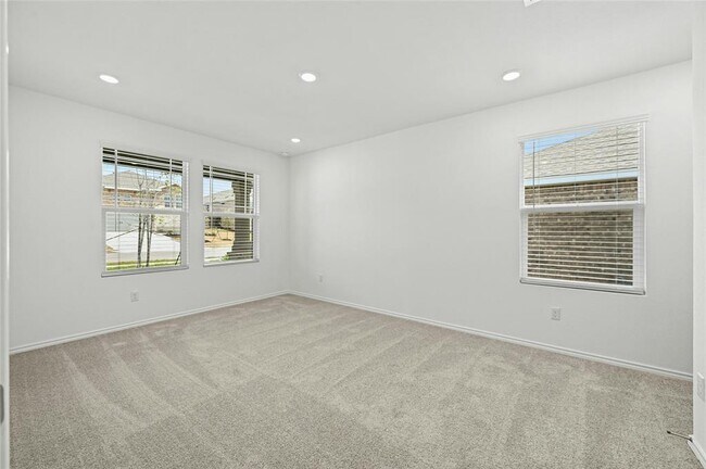 Building Photo - 2416 Four Waters Lp