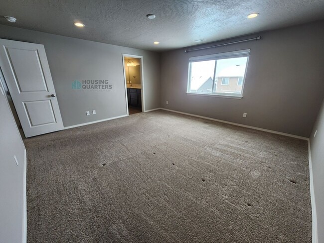 Building Photo - 209 S Lawson St