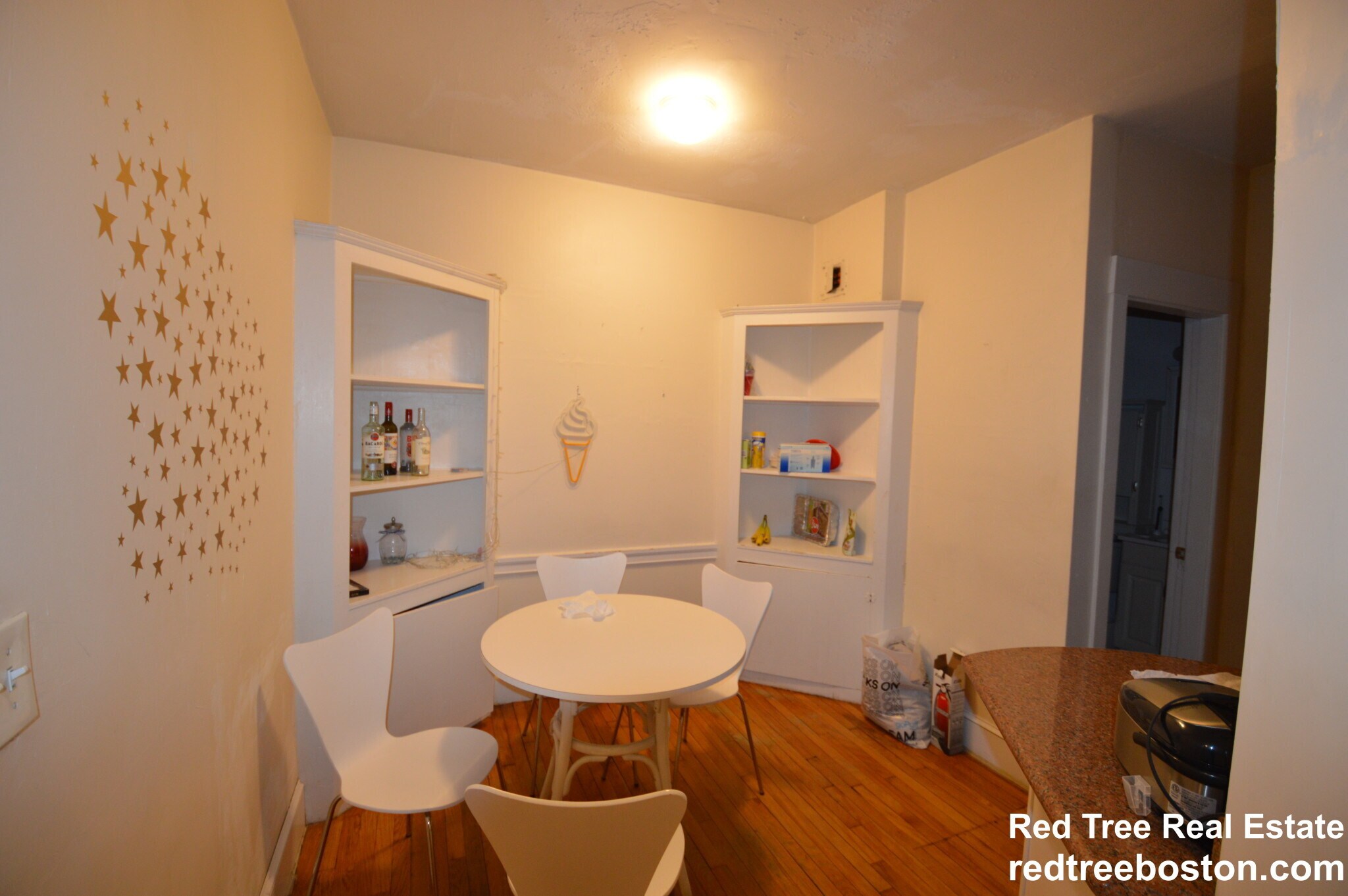 Building Photo - 66 Egmont St