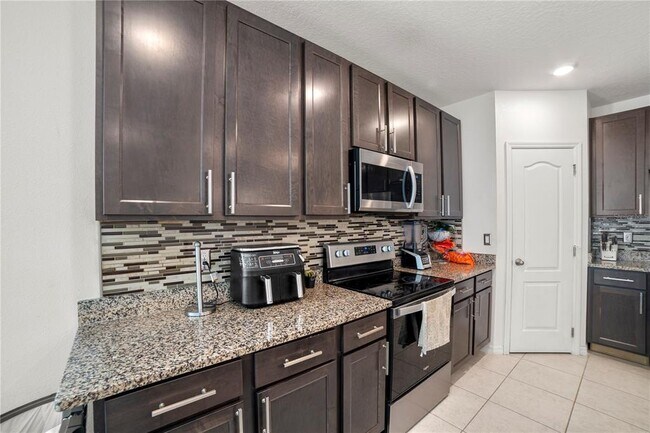 Building Photo - 817 Boca Vista Ct