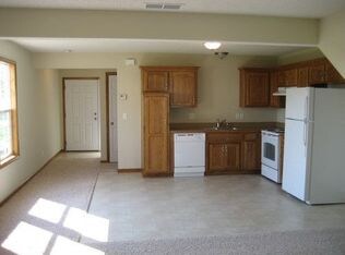 Building Photo - 1645 SW Shelby Dr