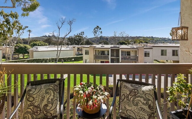 Building Photo - Welcome to this immaculate one-bedroom res...