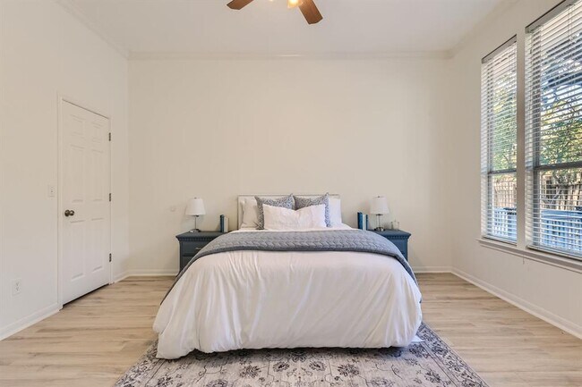 Building Photo - 6740 Poncha Pass