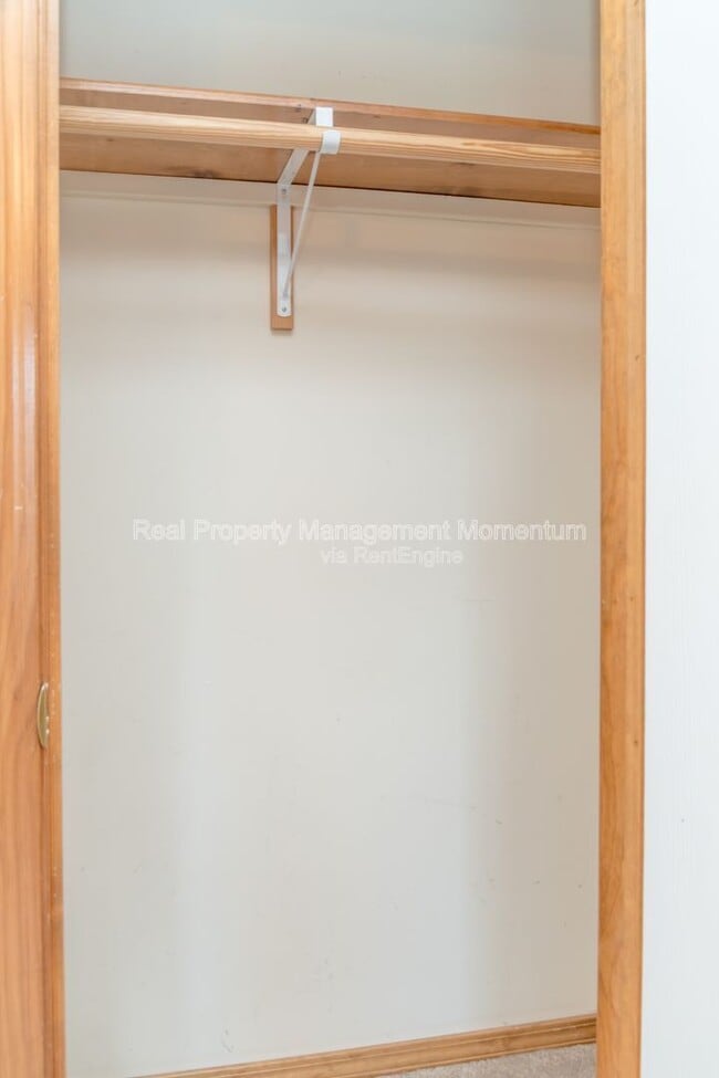 Building Photo - 3531 Leawood Ave