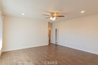 Building Photo - 819 S Meyler St