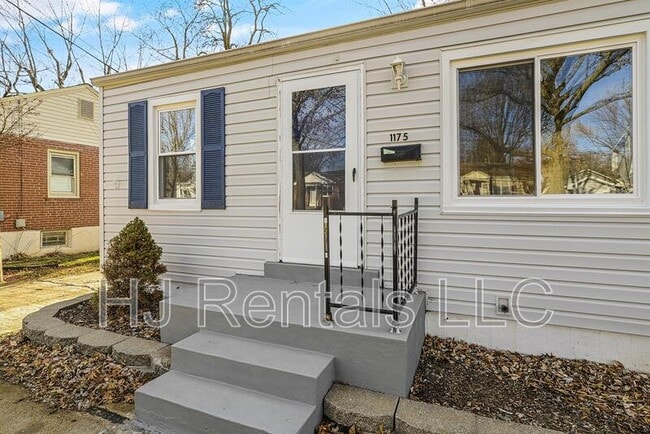 Building Photo - 1175 St Matthew Dr