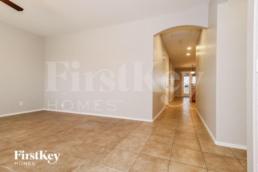 Building Photo - 26828 N 176th Ln