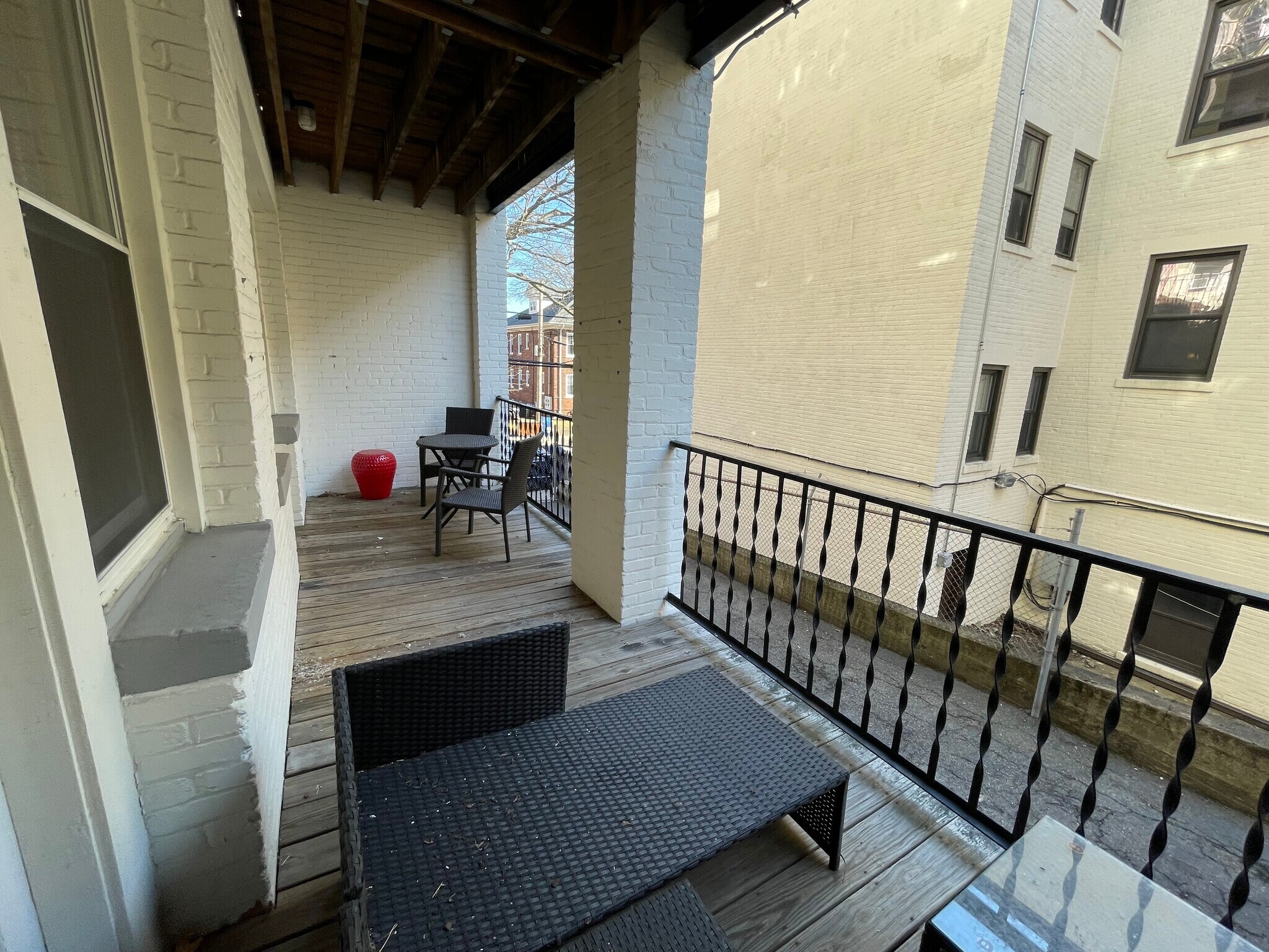 Building Photo - 14 Melvin Ave