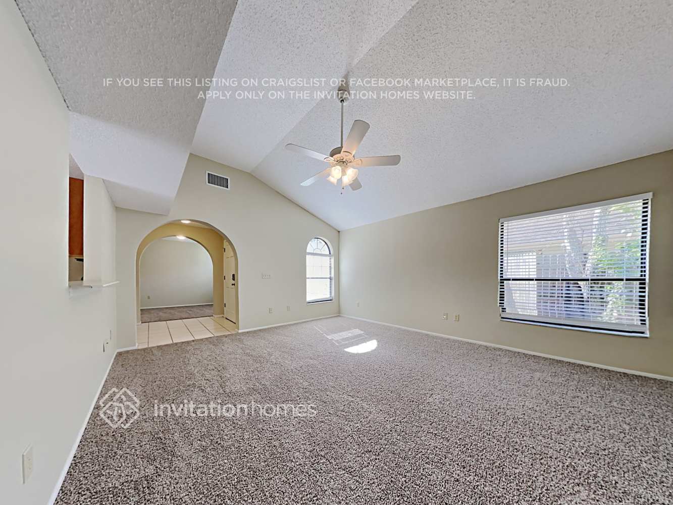 Building Photo - 3424 S St Lucie Dr