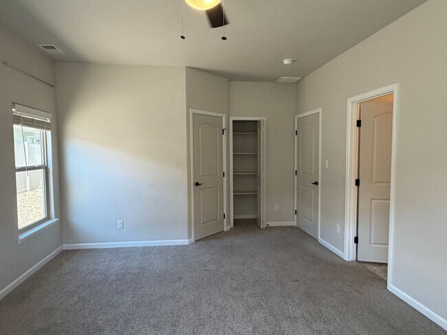 Building Photo - 212 Monitor Mesa Ct