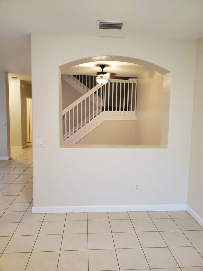 Building Photo - 2286 Shoma Dr