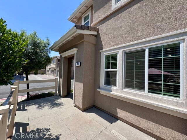 Building Photo - 28385 Oriole Way