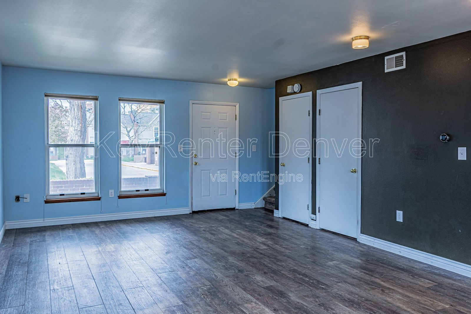 Building Photo - 1150 Inca St