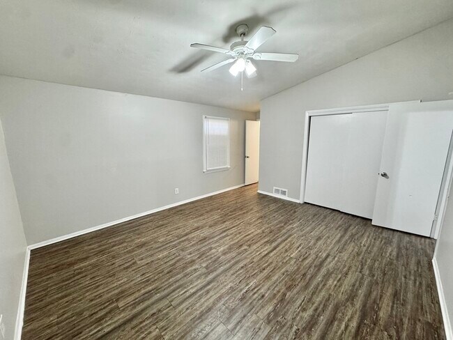 Building Photo - 3141 Arrendale St