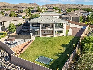 Building Photo - 1173 N 50 E