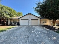 Building Photo - 4803 John David Dr