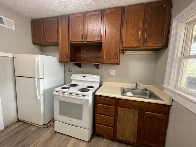 Building Photo - 617 Portage Ave