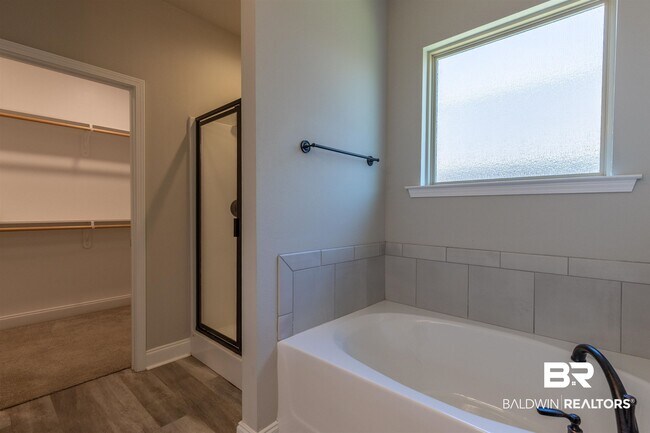 Building Photo - 14627 Chenin Blanc Dr