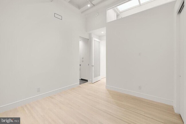 Building Photo - 1515 14th St NW
